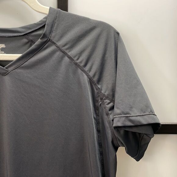 𝅺[l] MEC Women’s Silver Grey Outdoor Activewear Short Sleeve Mini V-Neck Top - Picture 4 of 12